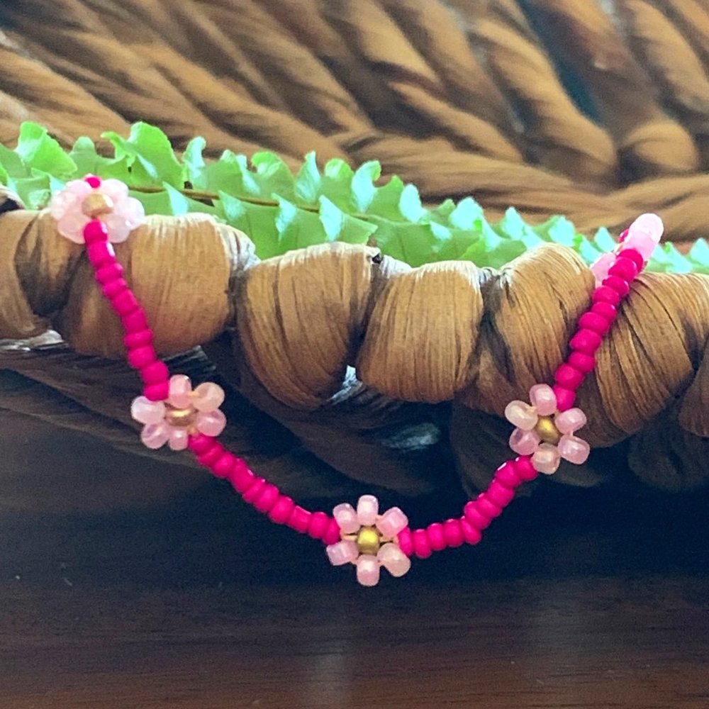 Boho Happy Daisy Bracelet-Fuschia+LightPink